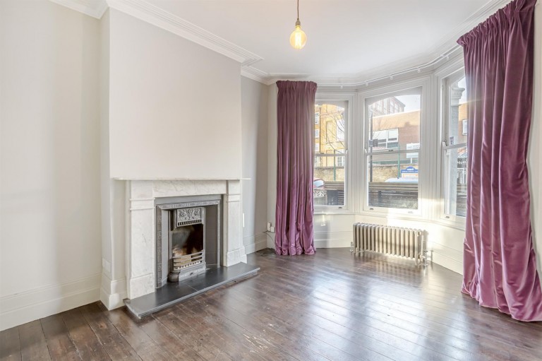 View Full Details for Elmcroft Street, London