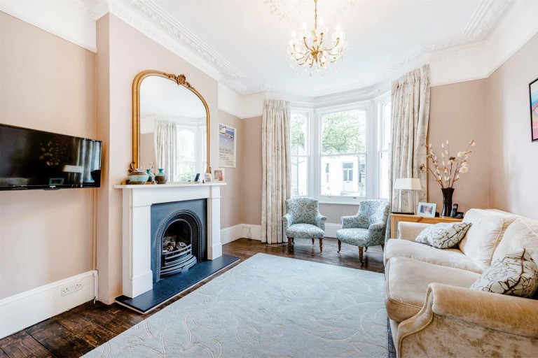 View Full Details for Lucerne Road, London