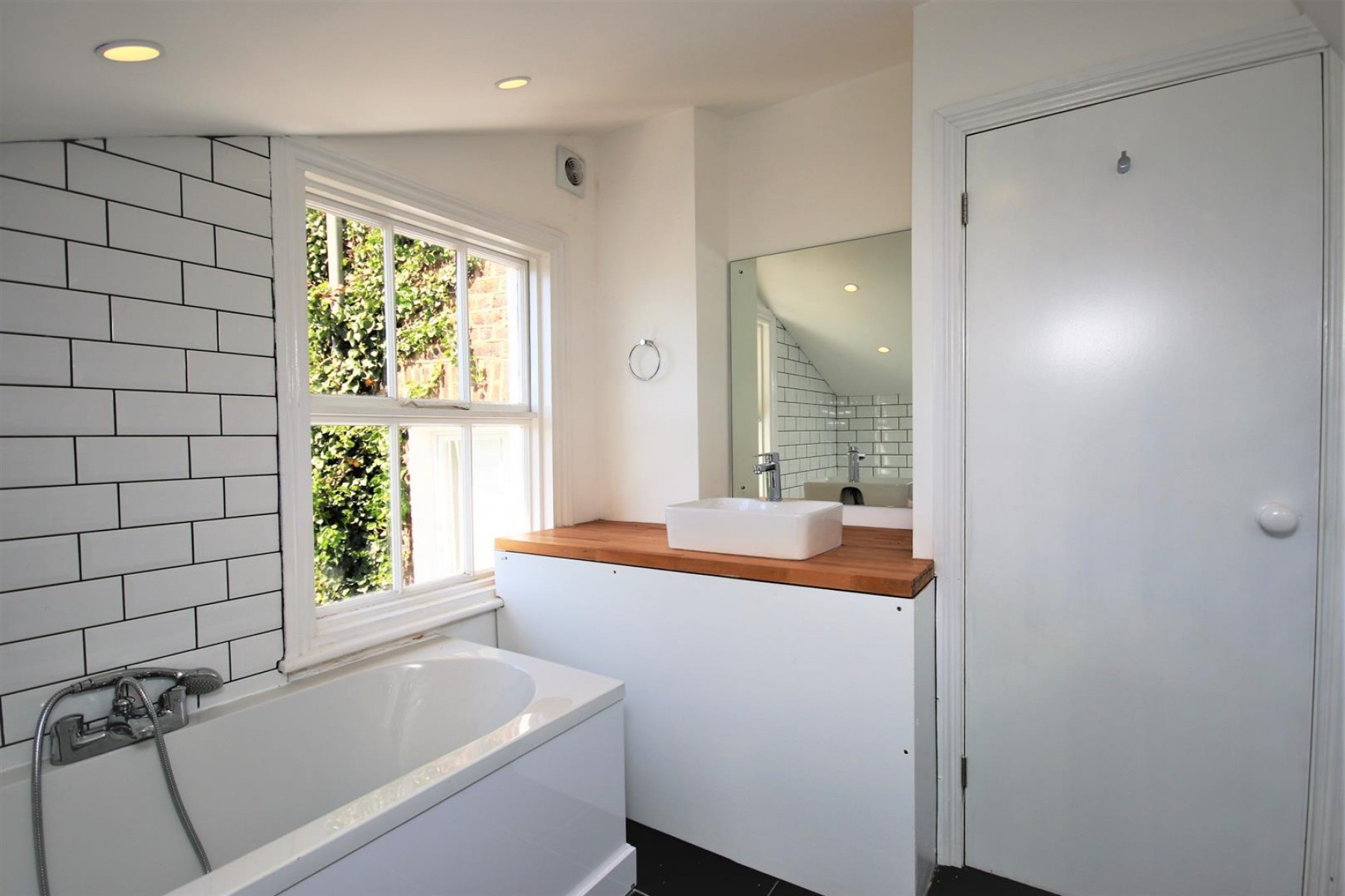 Images for Hanley Road, London