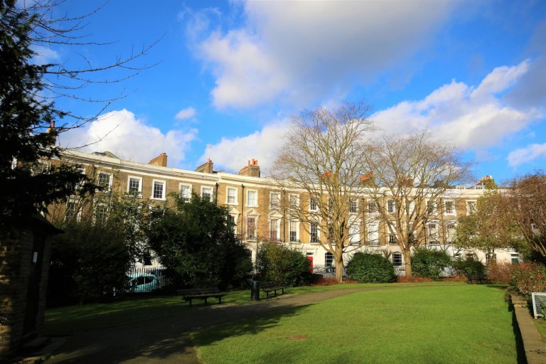 View Full Details for Thornhill Square, N1 1BE