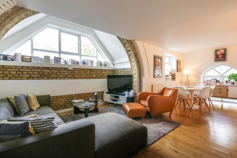 View Full Details for Highbury New Park, London