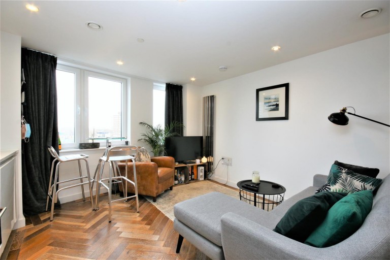 View Full Details for Eagle Point, City Road, EC1V 1AQ