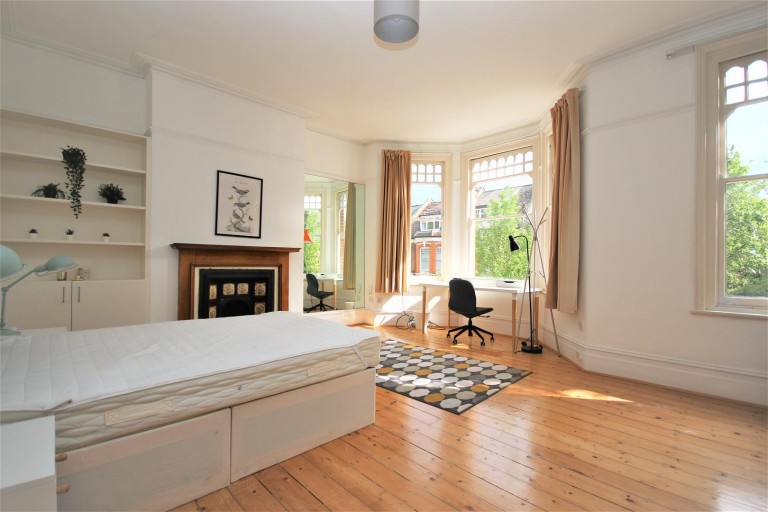 View Full Details for Sotheby Road, N5 2UT