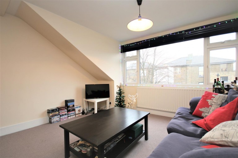 View Full Details for Finsbury Park Road, N4 2LA