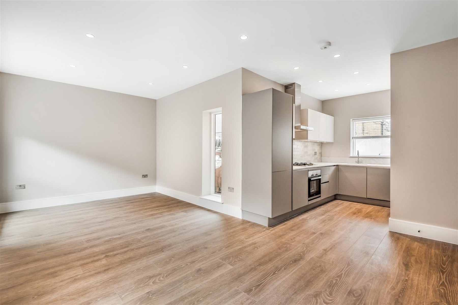 Images for Otley Terrace, E5 9RG