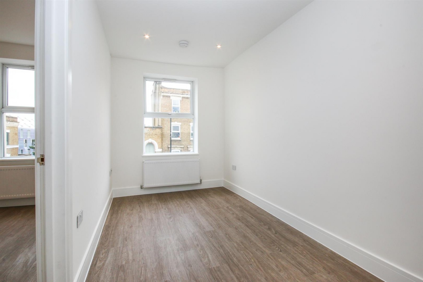 Images for Kingsland High Street, E8 2NS