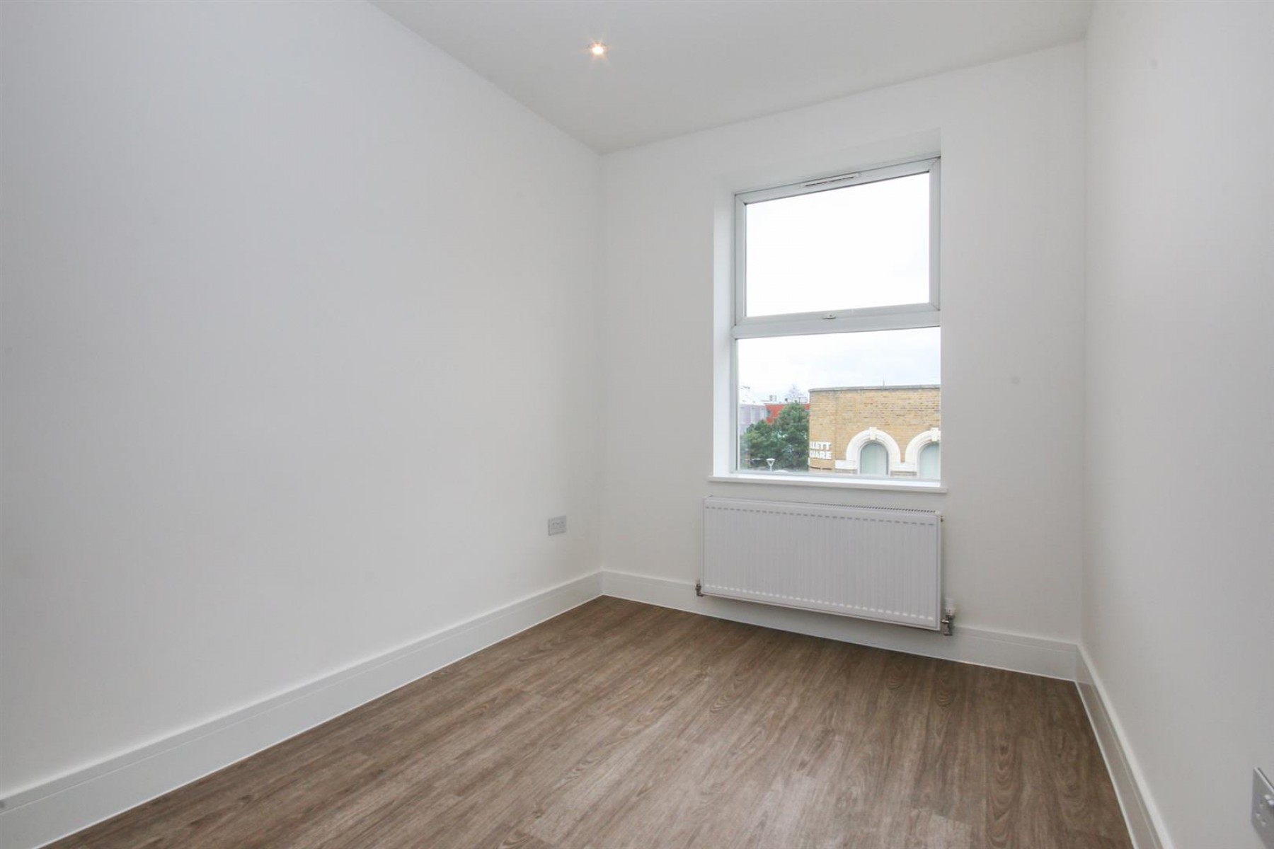 Images for Kingsland High Street, E8 2NS