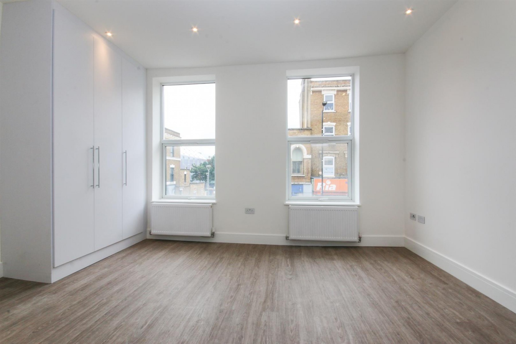 Images for Kingsland High Street, E8 2NS