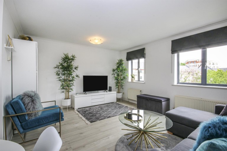 View Full Details for Tollington Way, N7 6FP