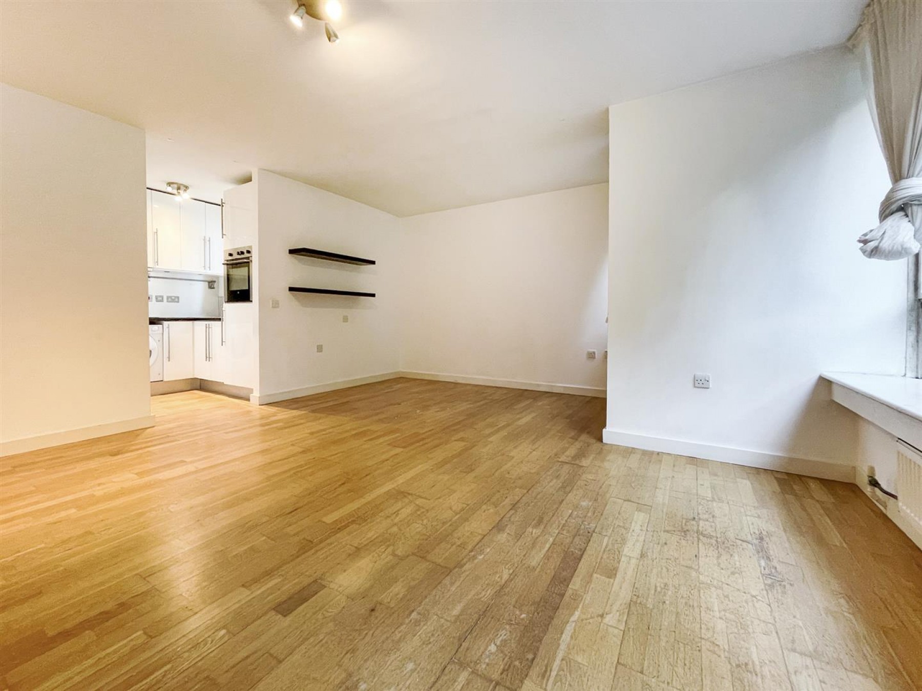Images for Avenue Heights, N6 5DS