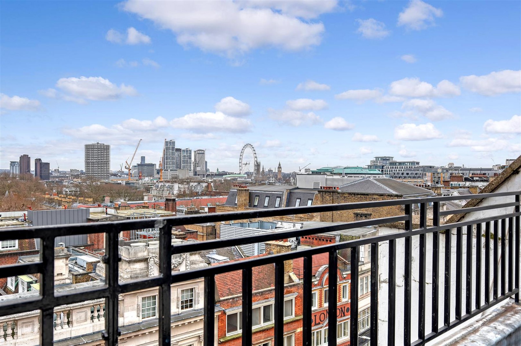 Images for Fleet Street, EC4A 2EA