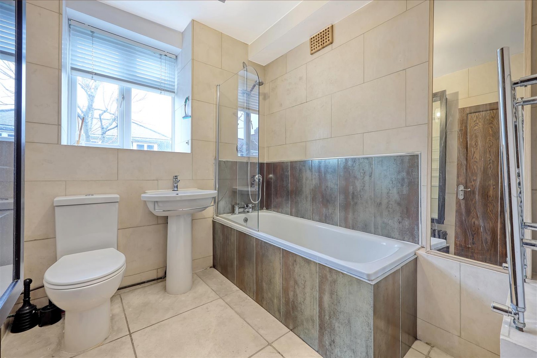 Images for Avenell Road, N5 1BN