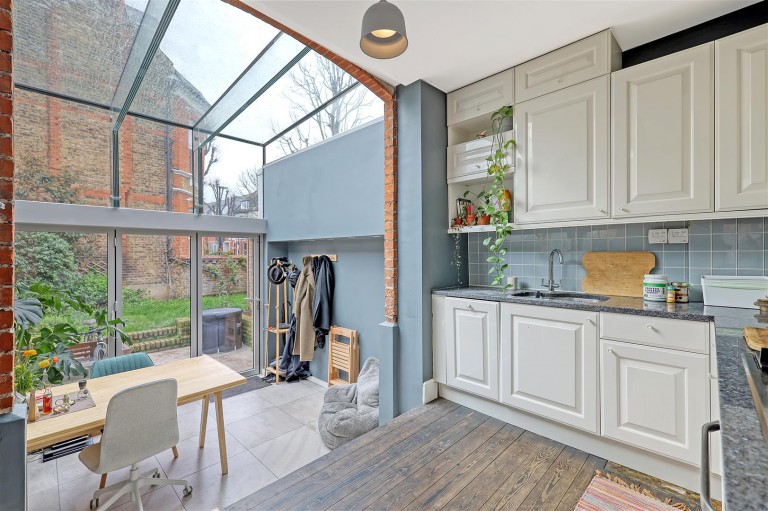 View Full Details for Northolme Road, N5 2UU