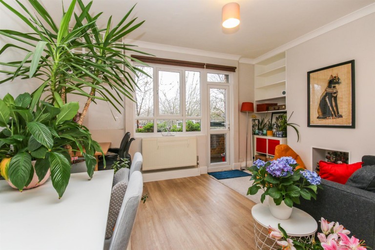 View Full Details for Sparsholt Road, N19 4EP