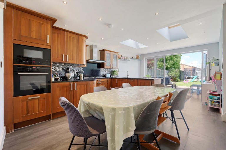 View Full Details for Goring Road, N11 2DD