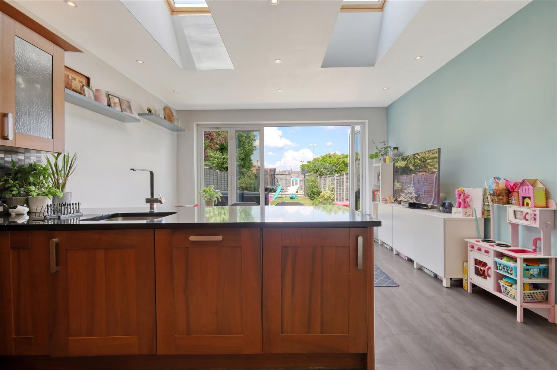 Images for Goring Road, N11 2DD
