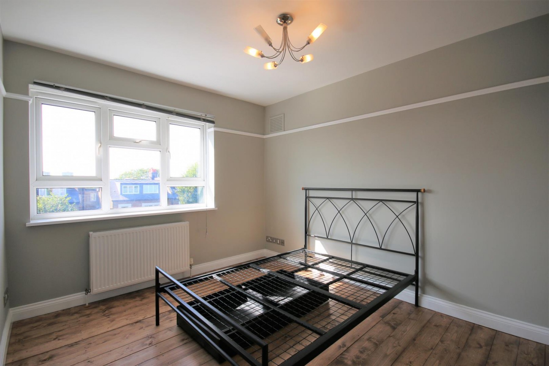 Images for Queens Drive, N4 2HL