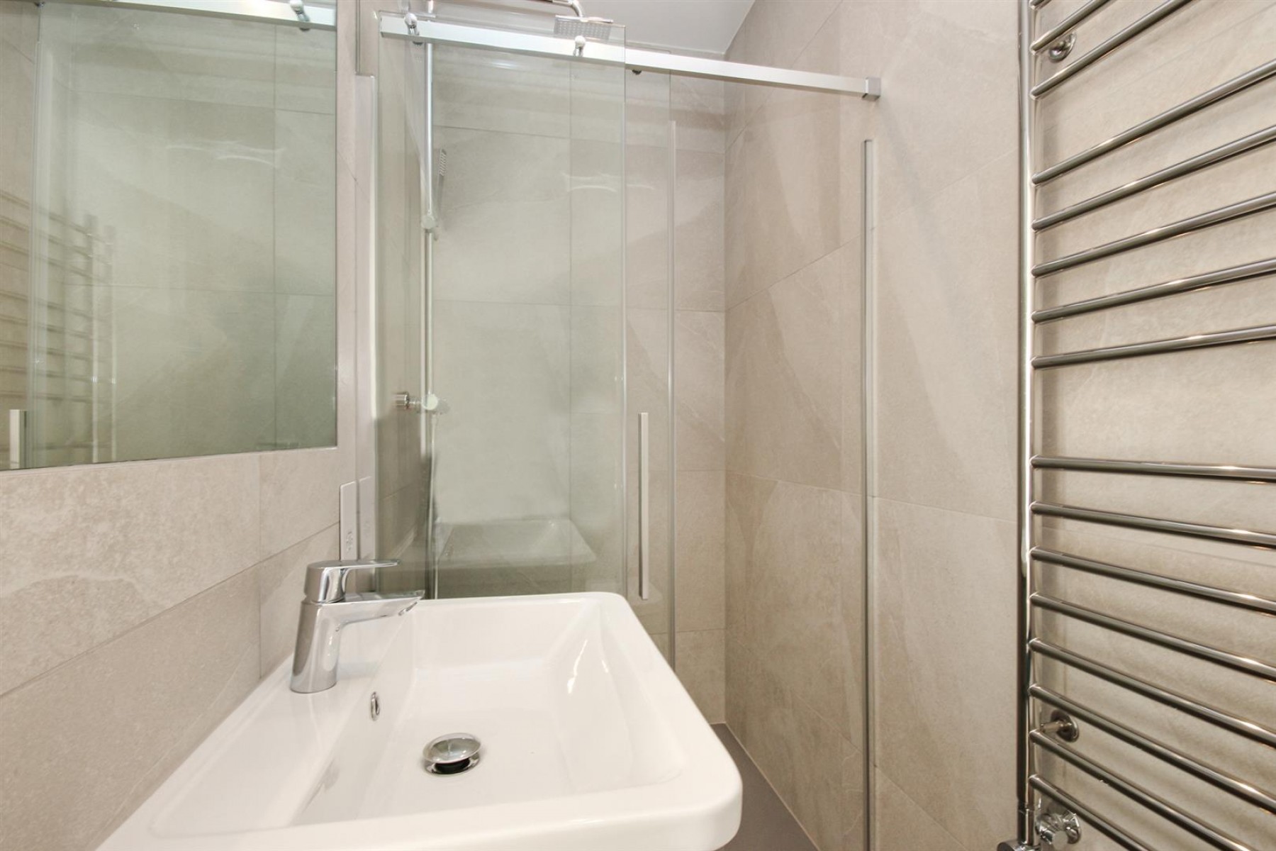 Images for Donovan Avenue, N10 2JX