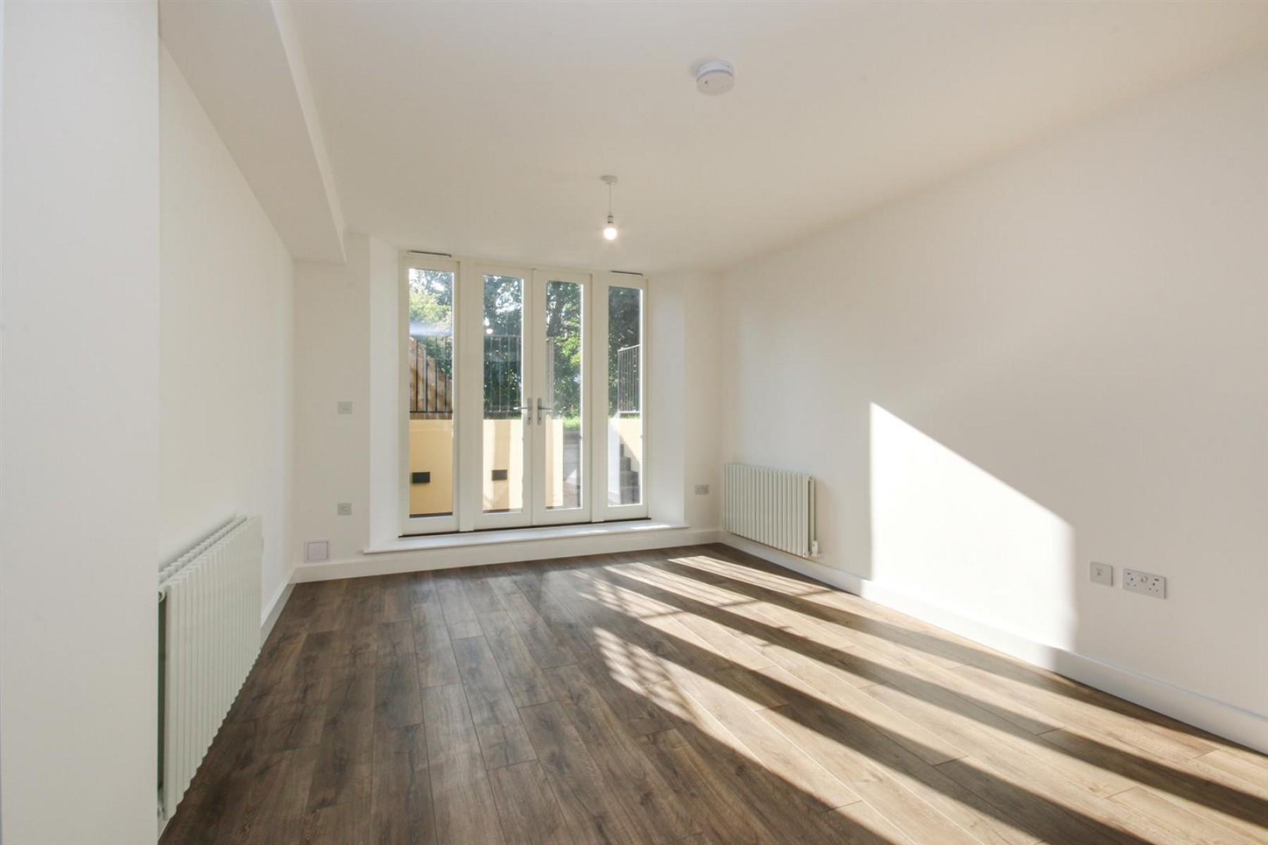 Images for Donovan Avenue, N10 2JX