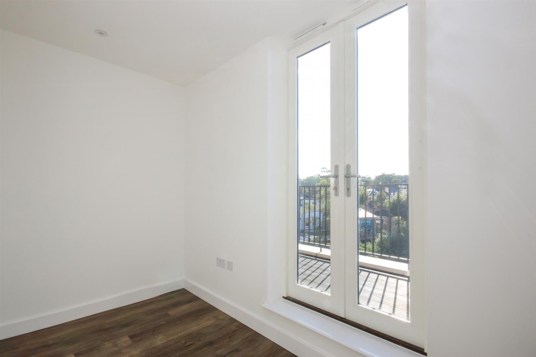 Images for Donovan Avenue, N10 2JX