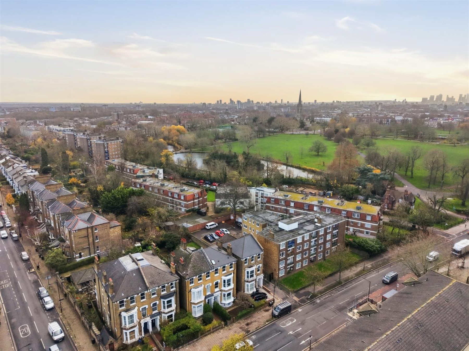 Images for Green Lanes, N4 2EY