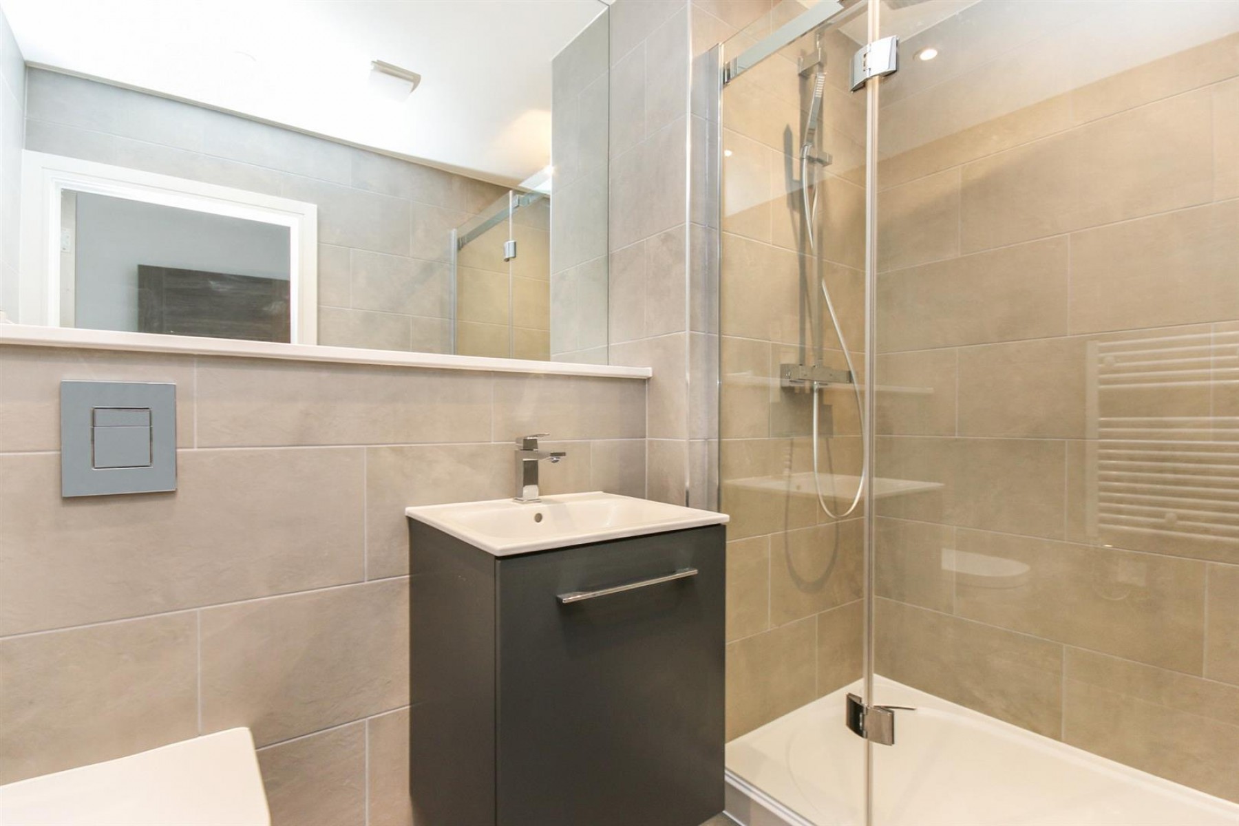 Images for Holden Road, N12 7DN