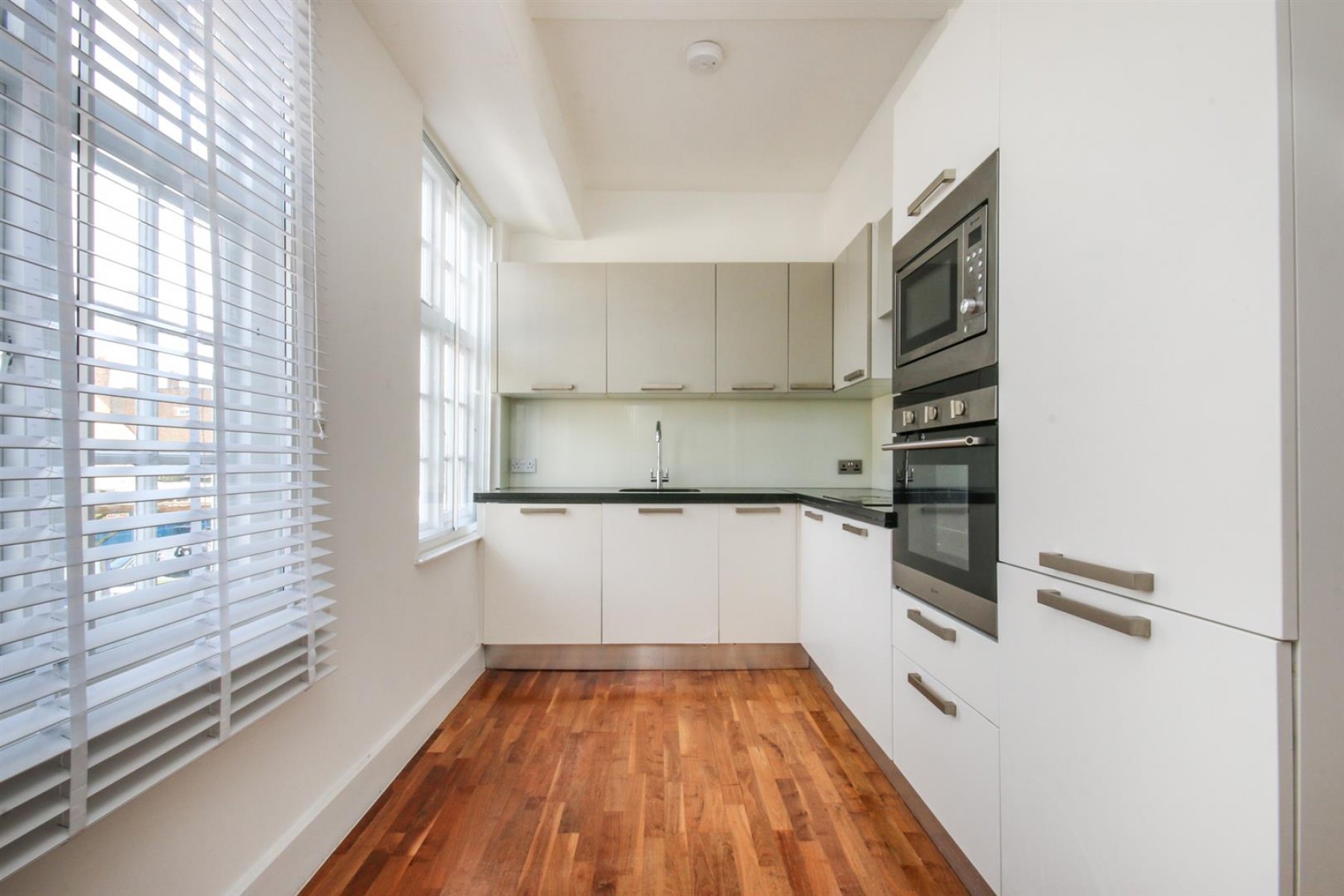 Images for Golders Green Crescent, NW11 8LG