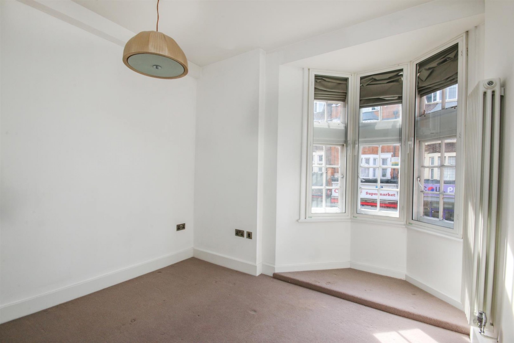 Images for Golders Green Crescent, NW11 8LG