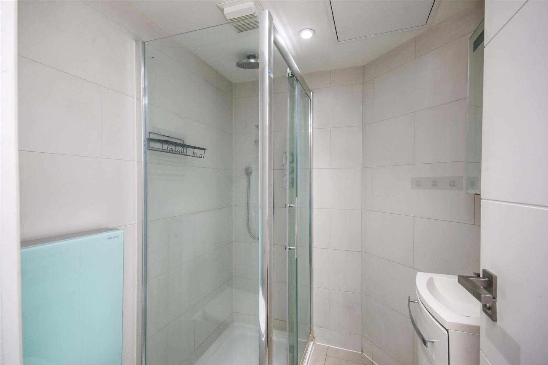 Images for Golders Green Crescent, NW11 8LG