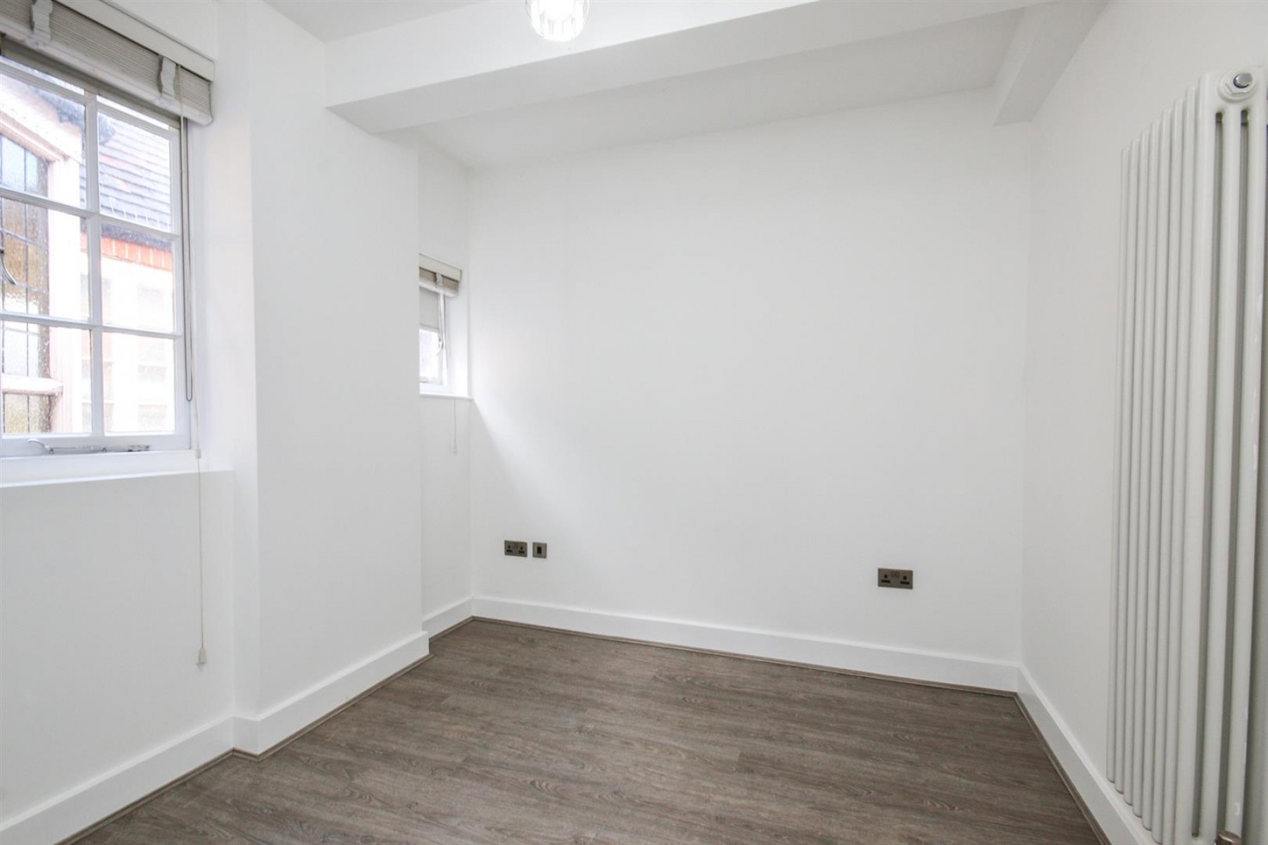 Images for Golders Green Crescent, NW11 8LG