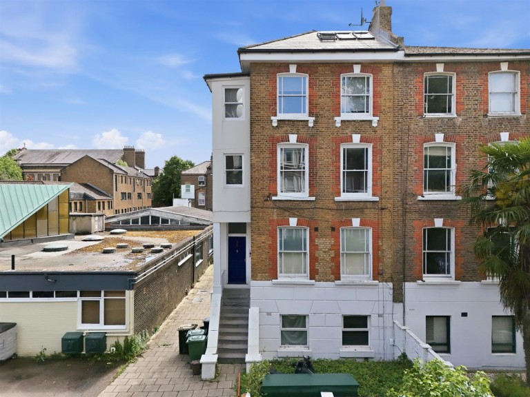 View Full Details for Regina Road, N4 3PT