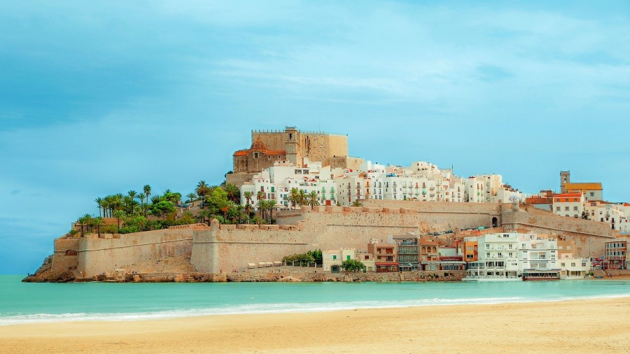 Thinking of swapping the North London Rain for a Villa in Spain – Read This First