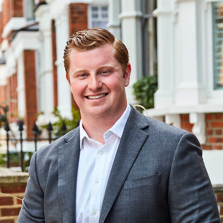 Elliot Davis, Sales & Lettings Manager